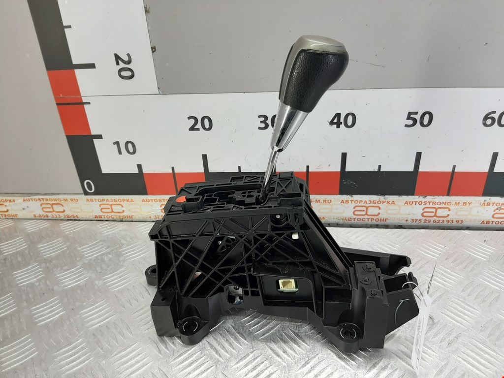 Кулиса (селектор) АКПП/МКПП в салоне TOYOTA Camry XV50 2011-2018