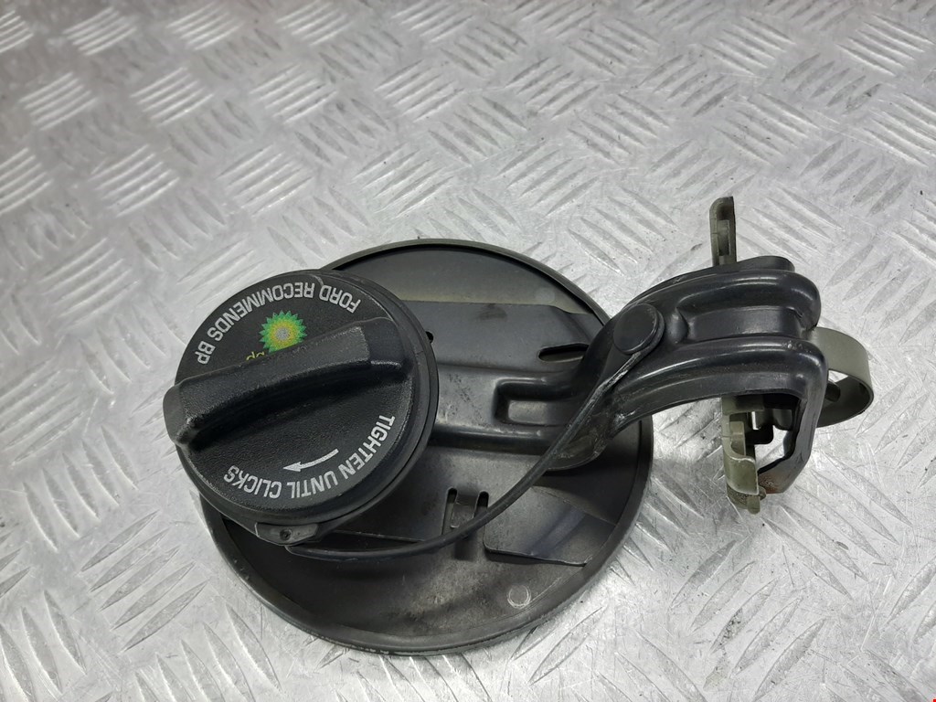 Лючок бензобака FORD Explorer 2006-2010