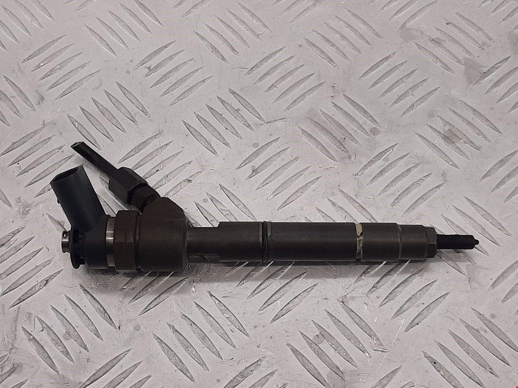 Форсунка дизельная электрическая MERCEDES-BENZ A-Class W169 2004-2012