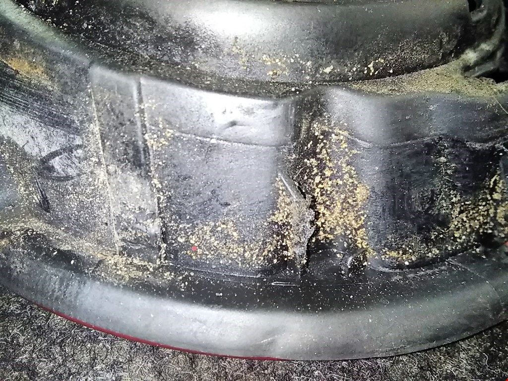 Лючок бензобака CITROEN C3 Picasso 2009-2017