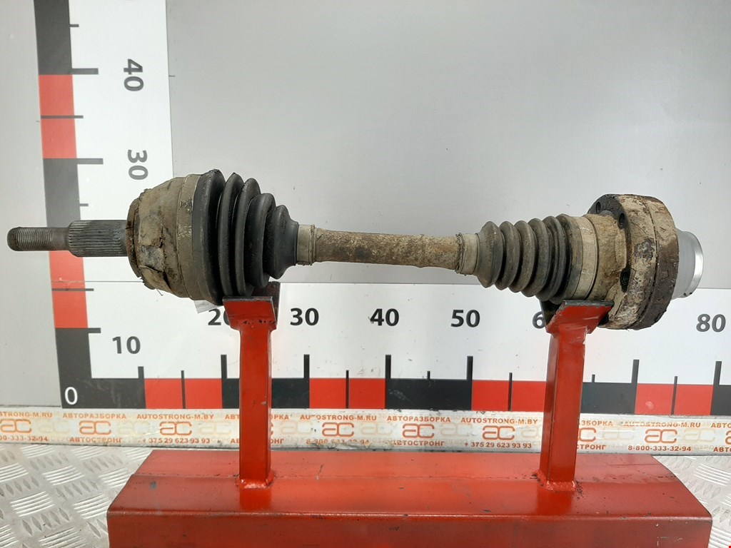 Полуось (привод, приводной вал) передняя правая VOLKSWAGEN Touareg 2002-2010