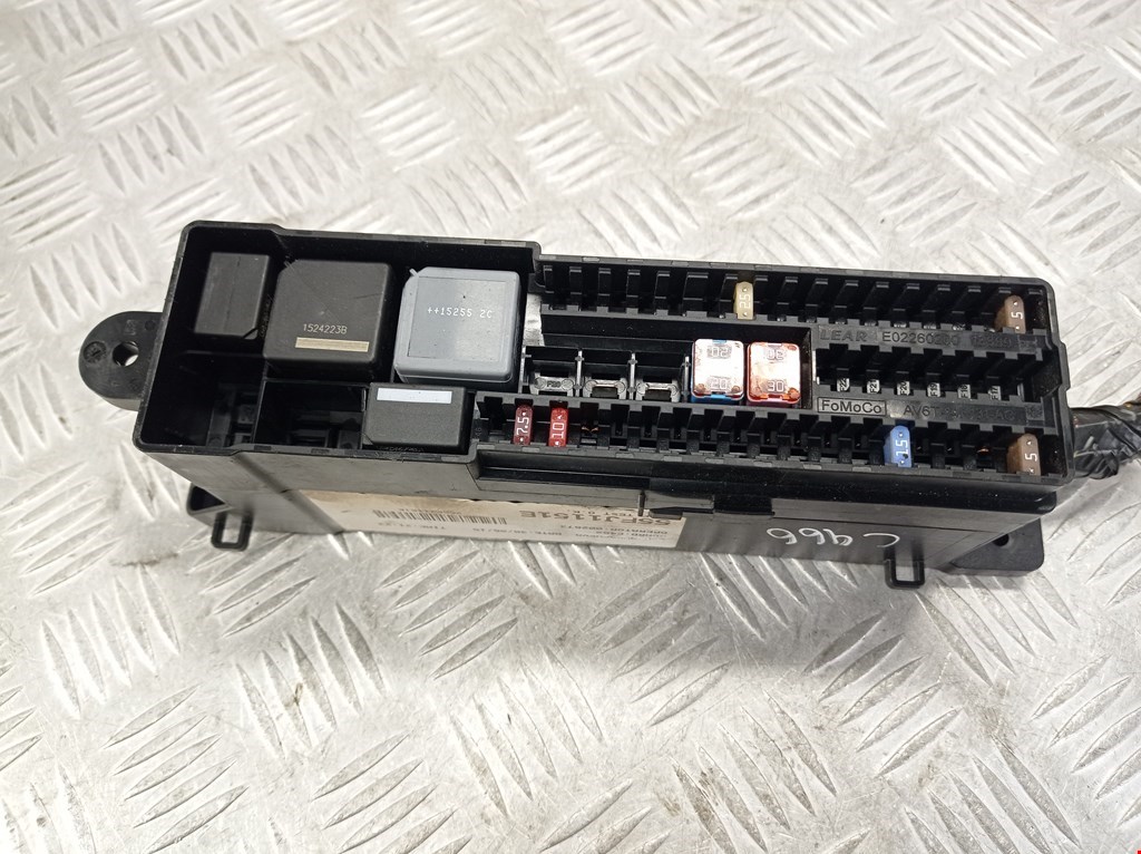 Датчик уровня в бачок омывателя FORD Focus III 2011-2019