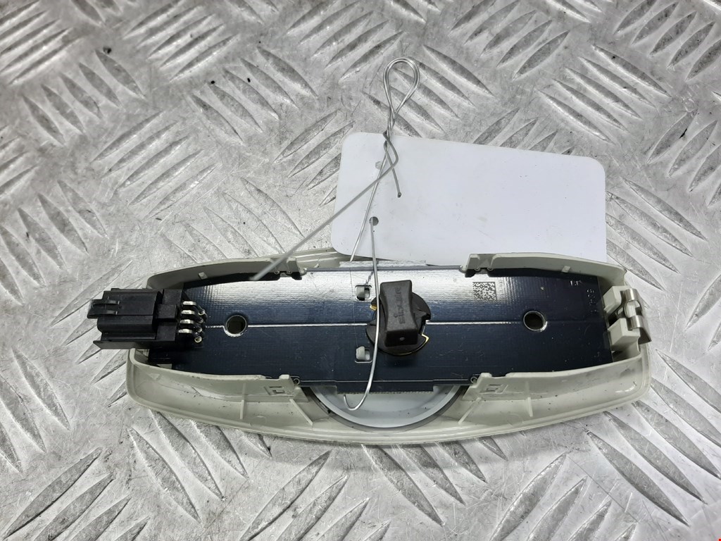 Плафон салонный (салона фонарь) FORD Focus III 2011-2019