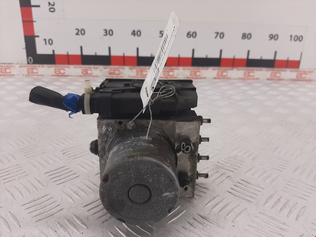 Блок ABS (насос) SUBARU Forester III 2008-2013