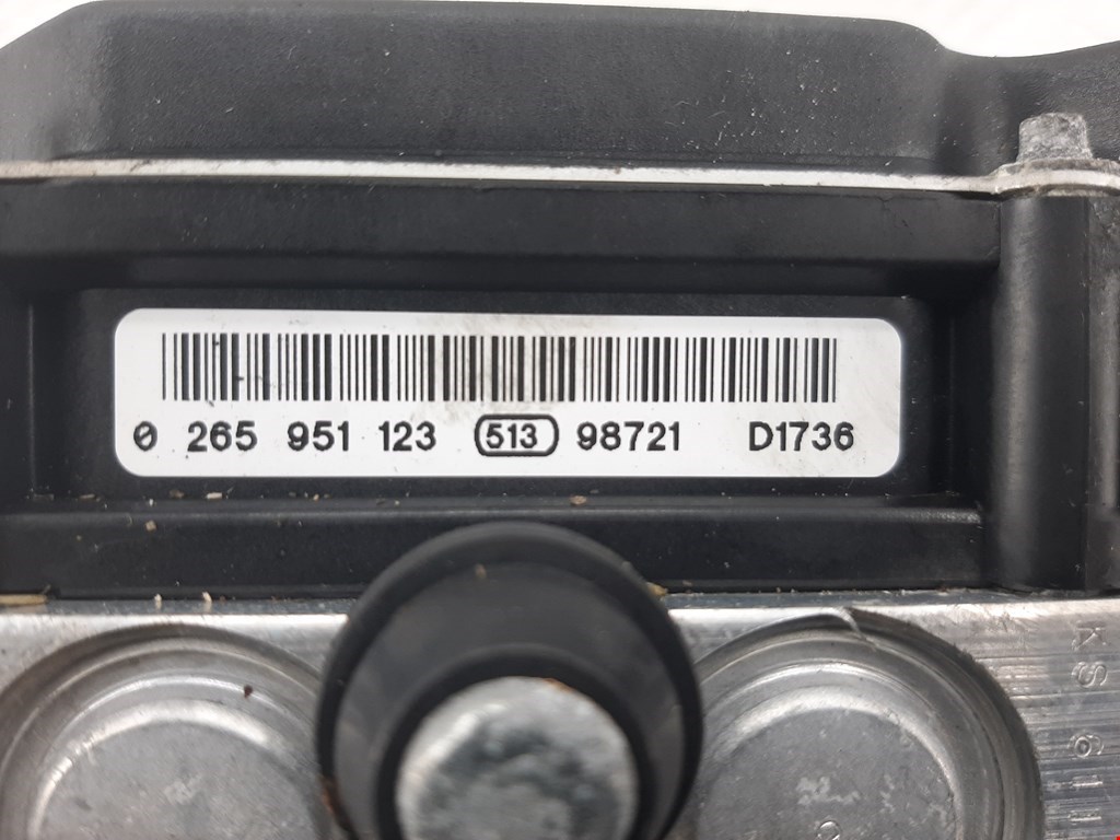 Блок ABS (насос) SUBARU Forester III 2008-2013