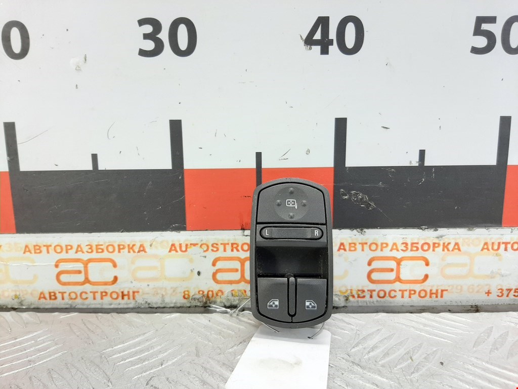 Блок управления стеклоподъемниками OPEL Corsa D 2006-2014