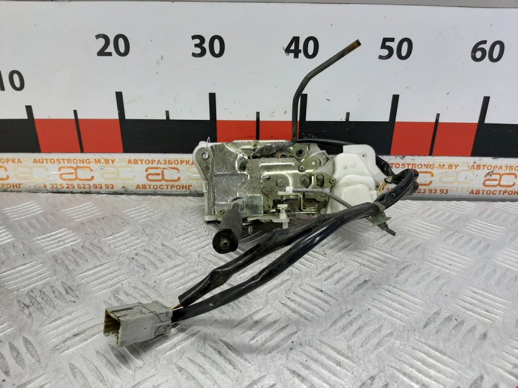 Замок двери задней левой HONDA Legend 1996-2004