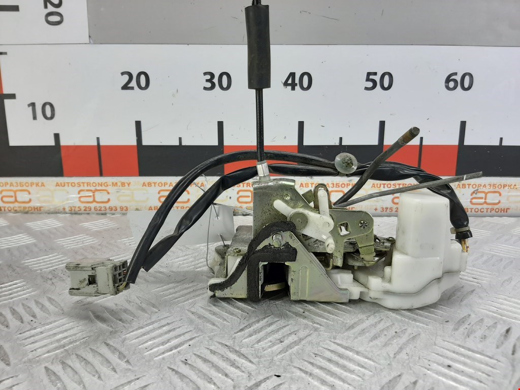 Замок двери задней левой HONDA Legend 1996-2004