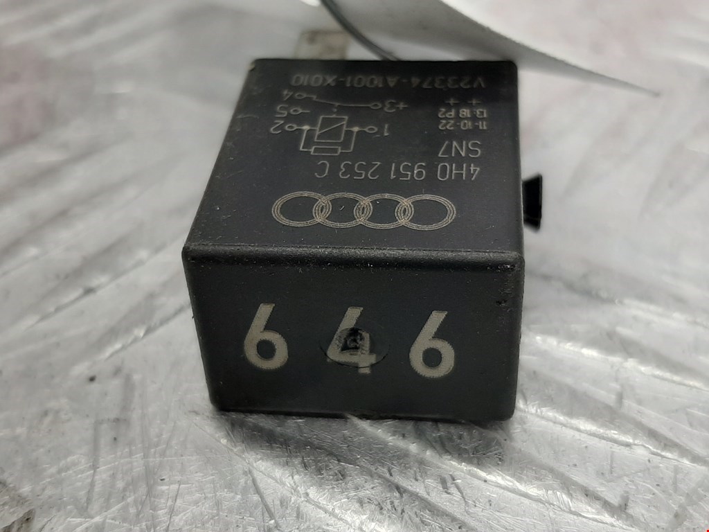 Реле VOLKSWAGEN Passat B7 2011-2015