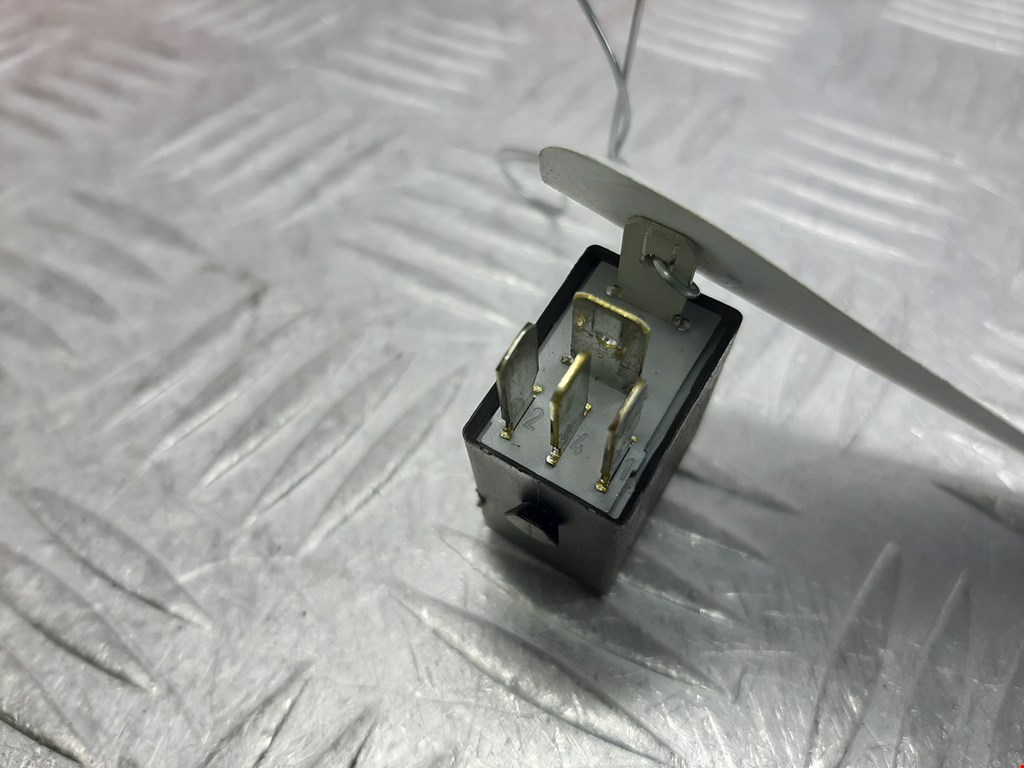 Реле VOLKSWAGEN Passat B7 2011-2015