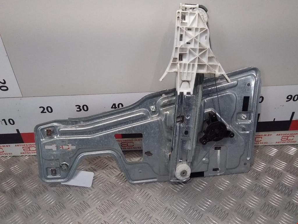 Стеклоподъемник электрический двери задней левой Chevrolet Equinox 1 (2004-2009)