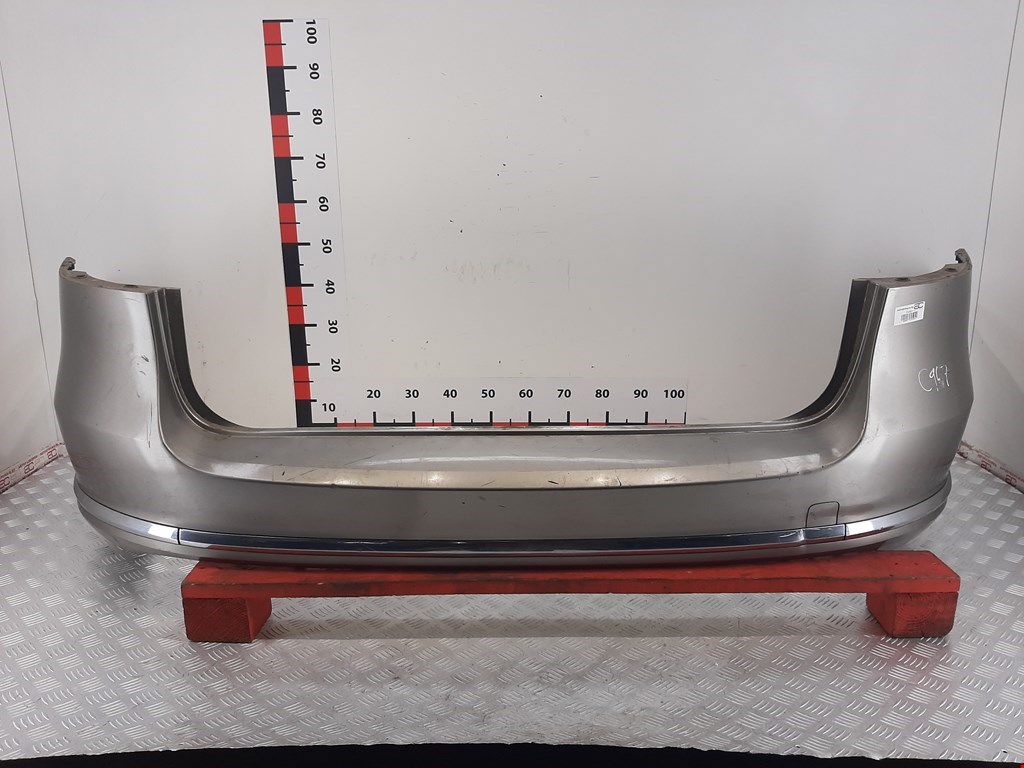 Бампер задний VOLKSWAGEN Passat B7 2011-2015