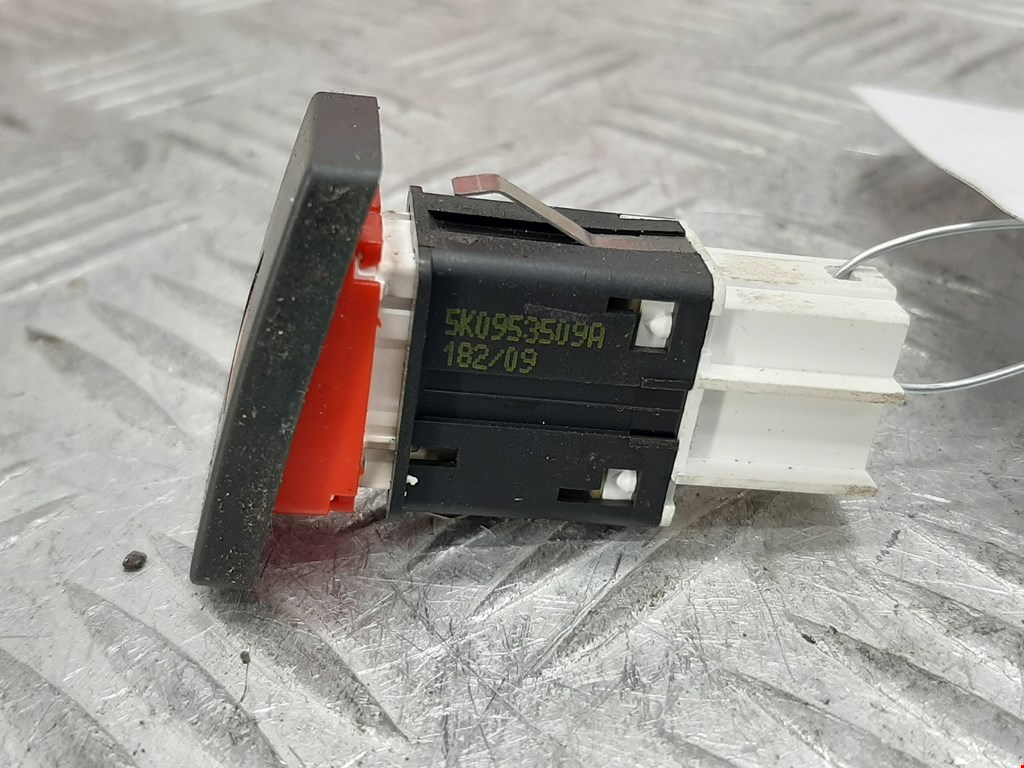 Кнопка аварийной сигнализации (аварийки) VOLKSWAGEN Golf VI 2009-2012