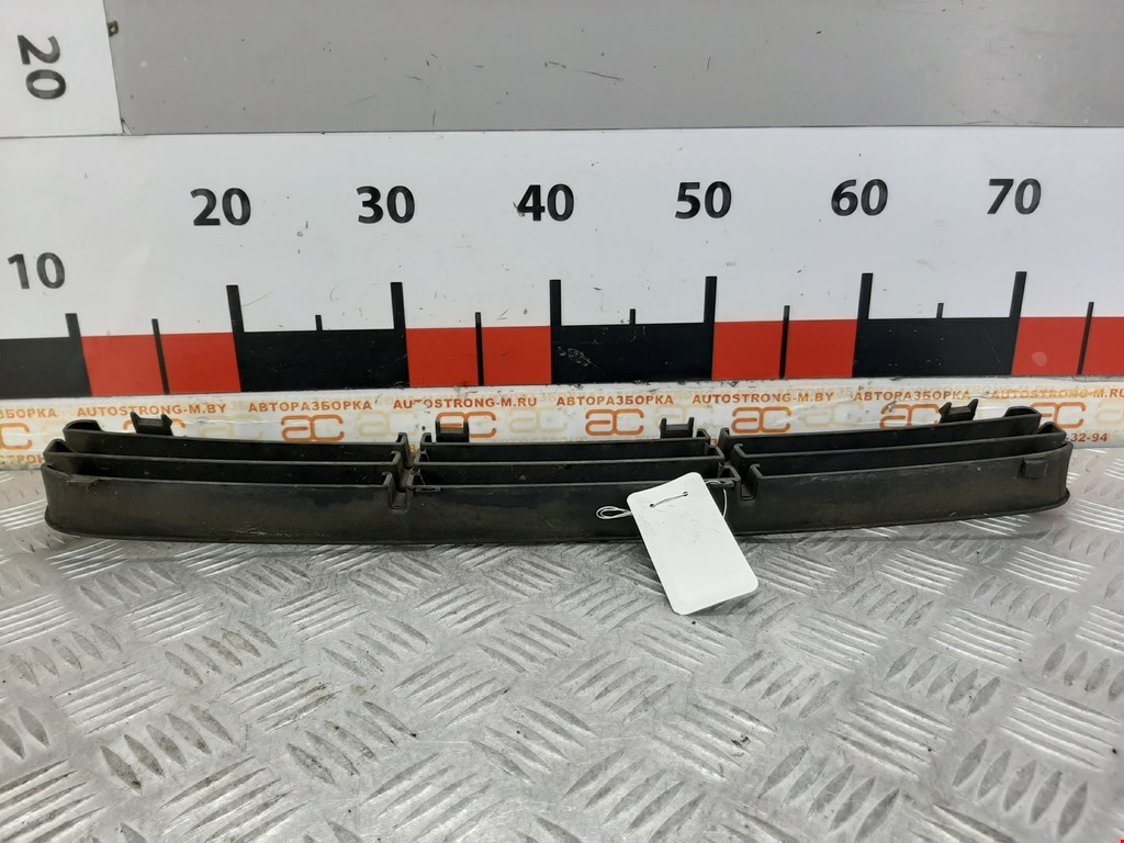 Решетка в бампер VOLKSWAGEN Bora 1998-2005