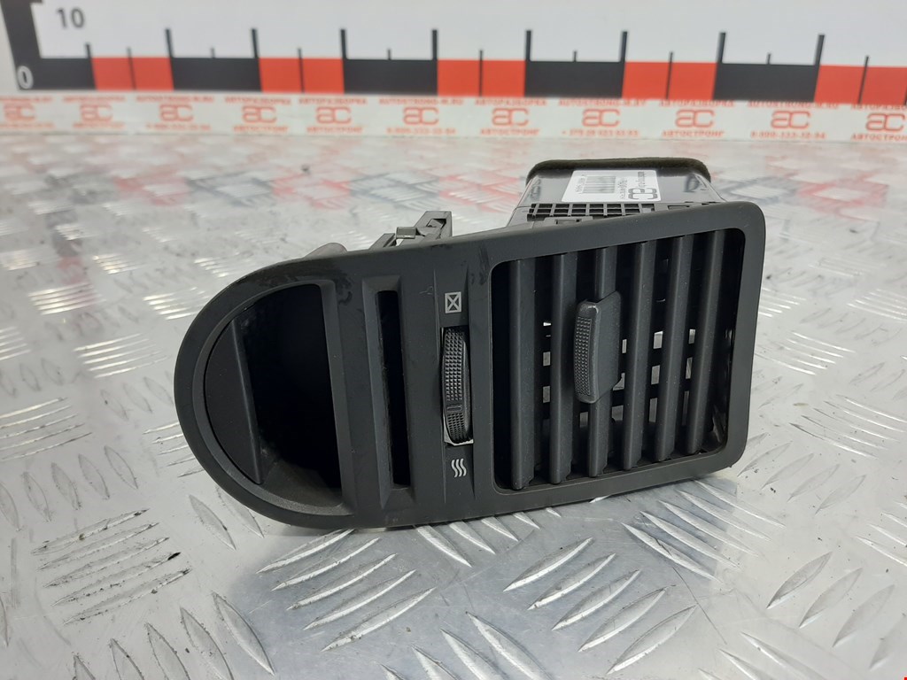 Дефлектор воздушный KIA Carnival I 1999-2005