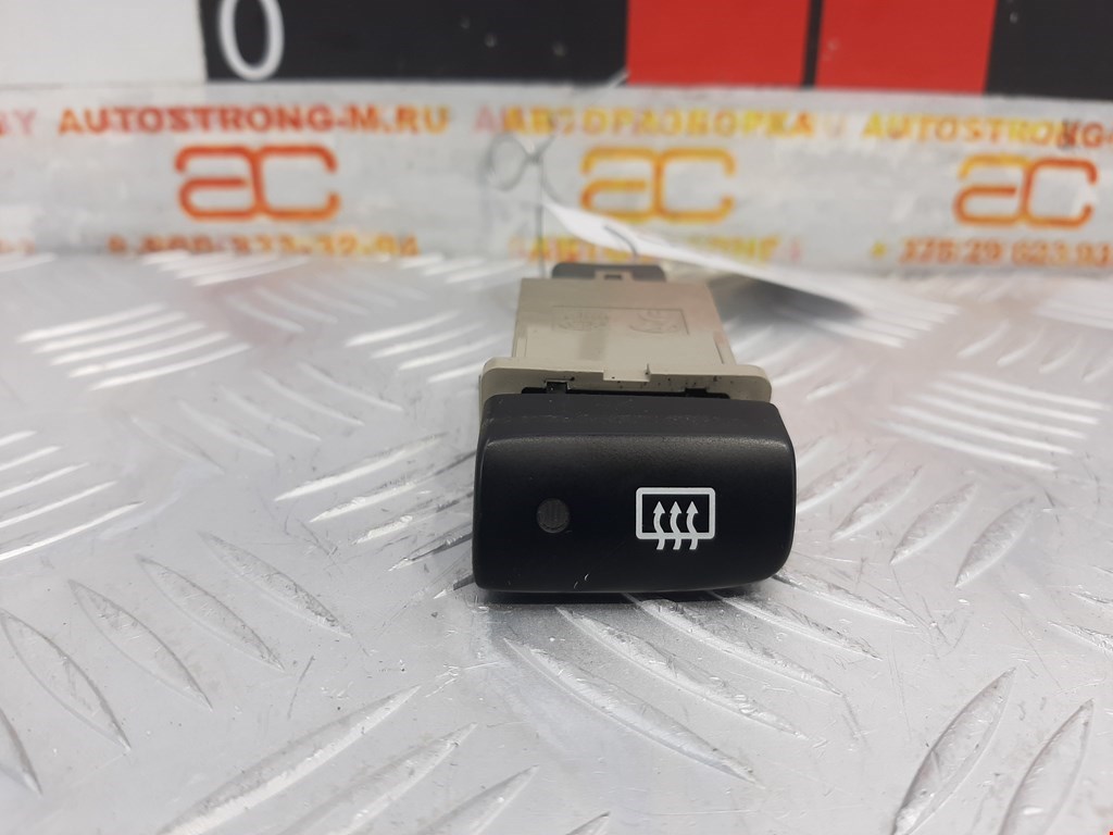 Кнопка подогрева (обогрева) заднего стекла Kia Rio 2 (JB) (2005-2011)