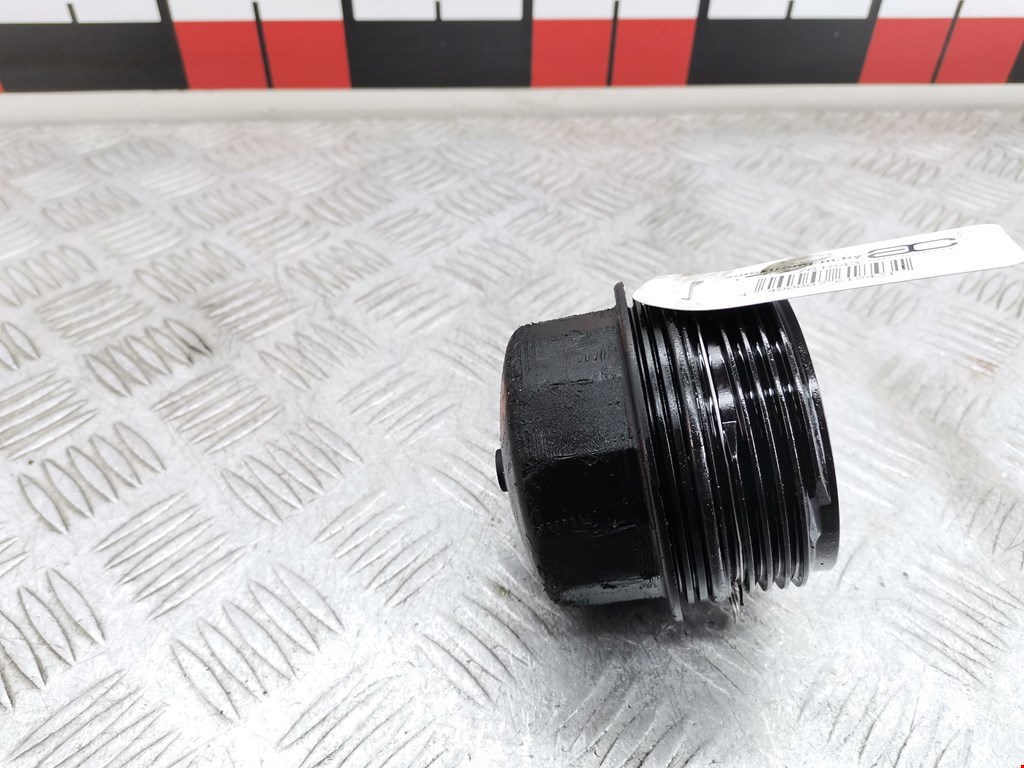 Крышка масляного фильтра BMW 5-Series (E60/E61) (2003-2010)