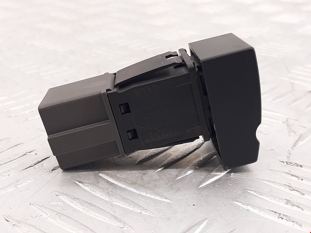 Кнопка аварийной сигнализации (аварийки) PEUGEOT 406 1995-1999