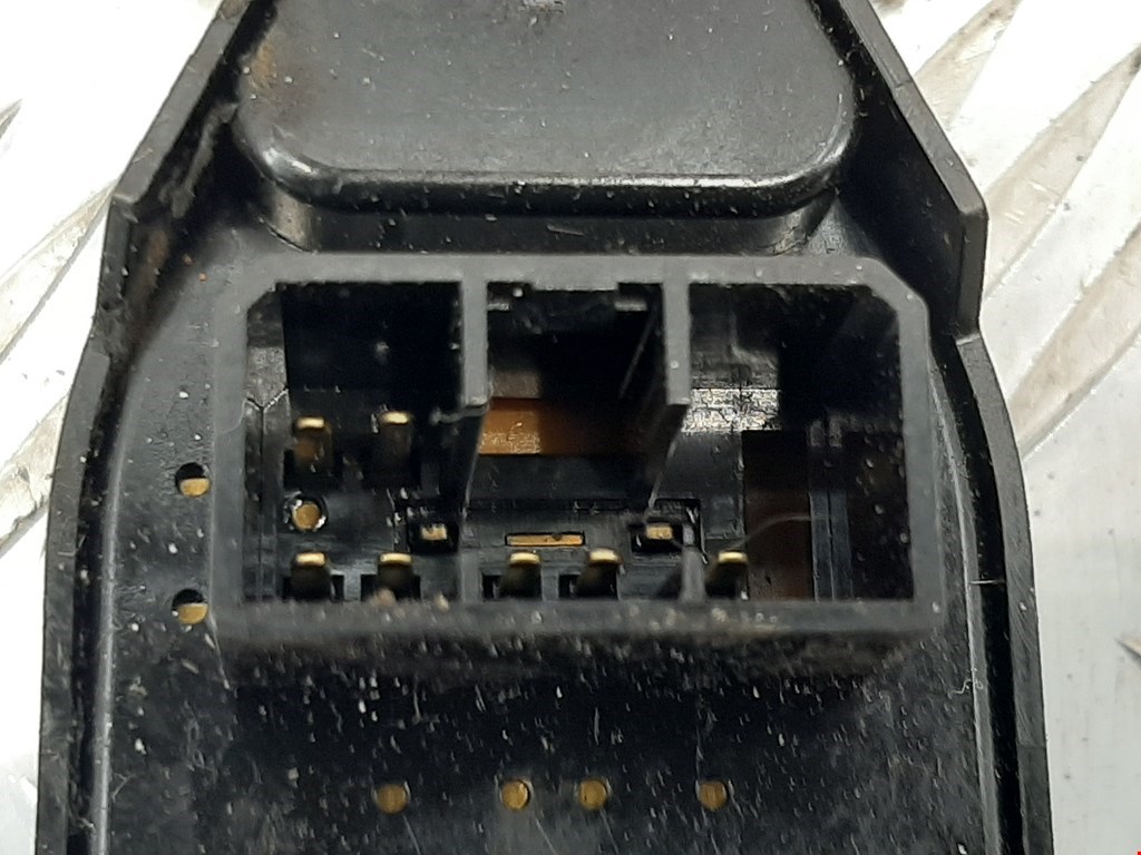 Блок управления зеркалами MAZDA Premacy CP 1999-2004