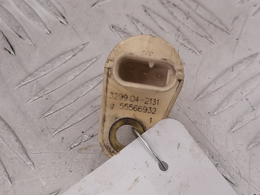 Датчик положения распредвала OPEL Corsa D 2006-2014