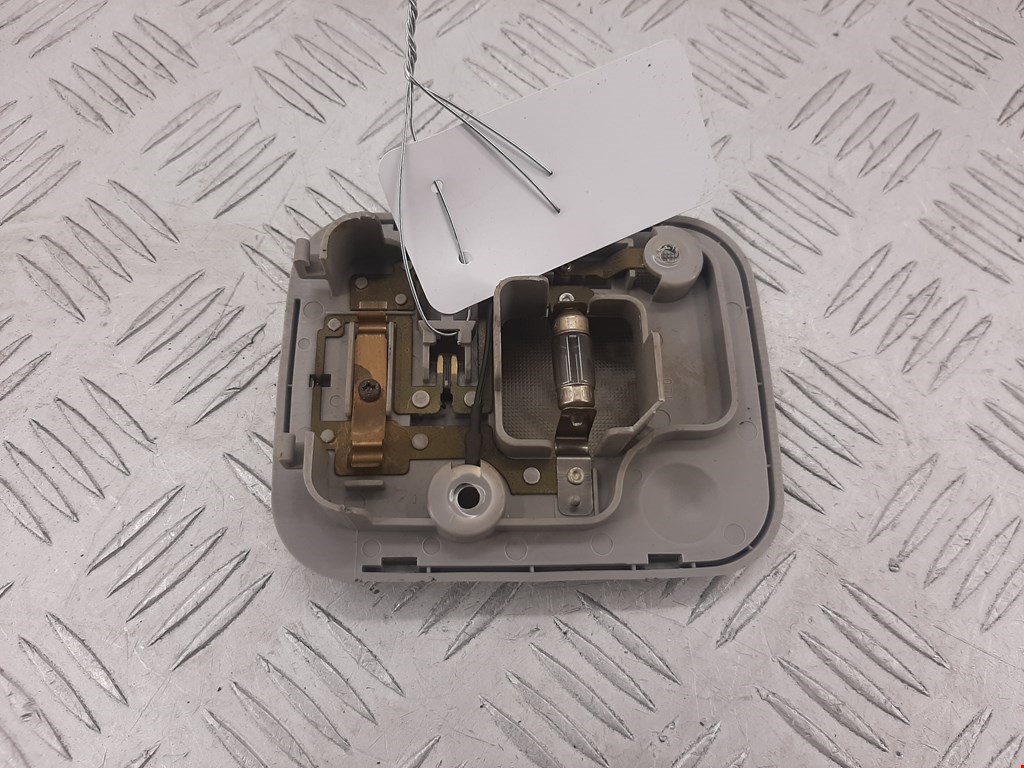 Плафон салонный (салона фонарь) MAZDA Premacy CP 1999-2004