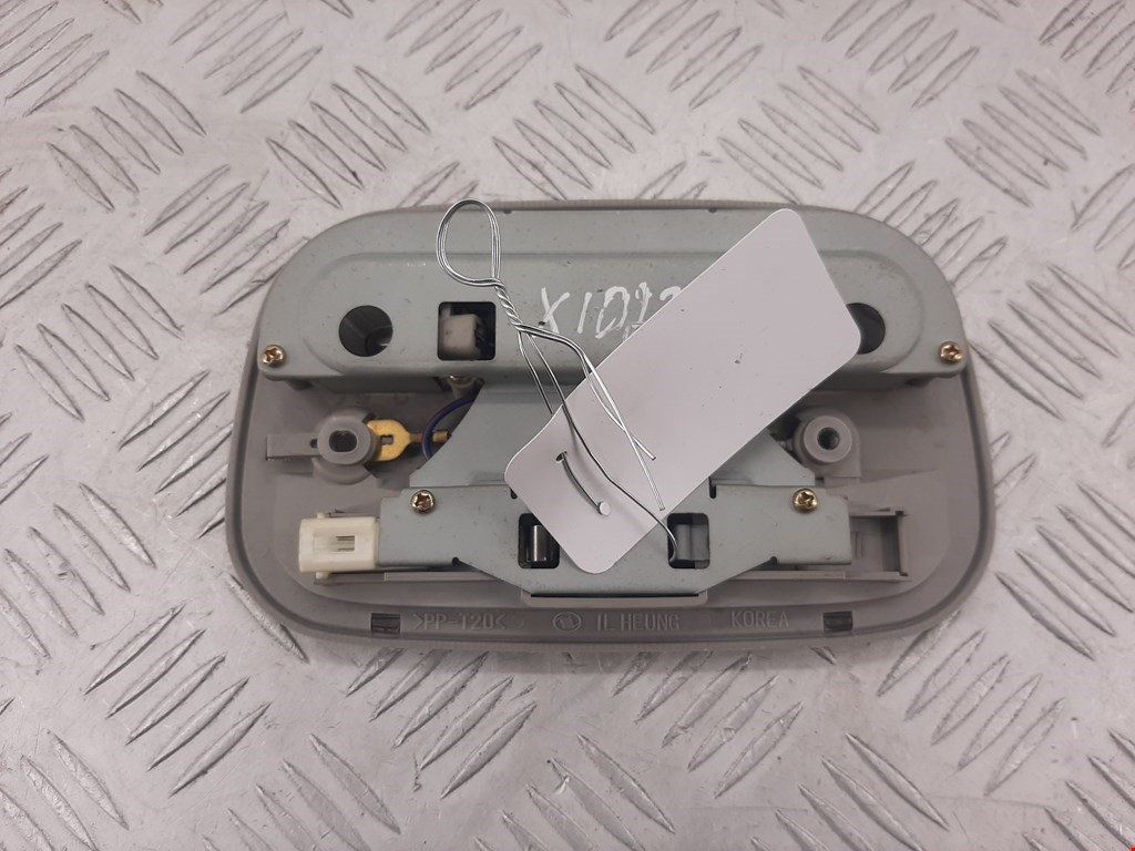 Плафон салонный (салона фонарь) MAZDA Premacy CP 1999-2004