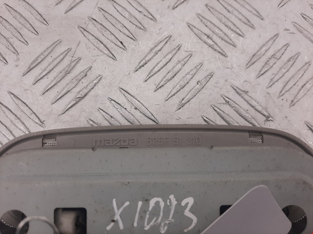 Плафон салонный (салона фонарь) MAZDA Premacy CP 1999-2004