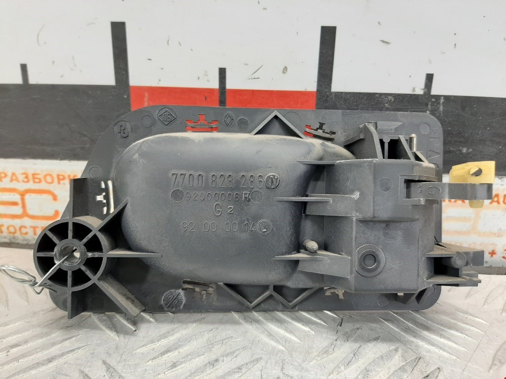 Ручка дверная передняя внутренняя левая RENAULT Laguna 1993-2000