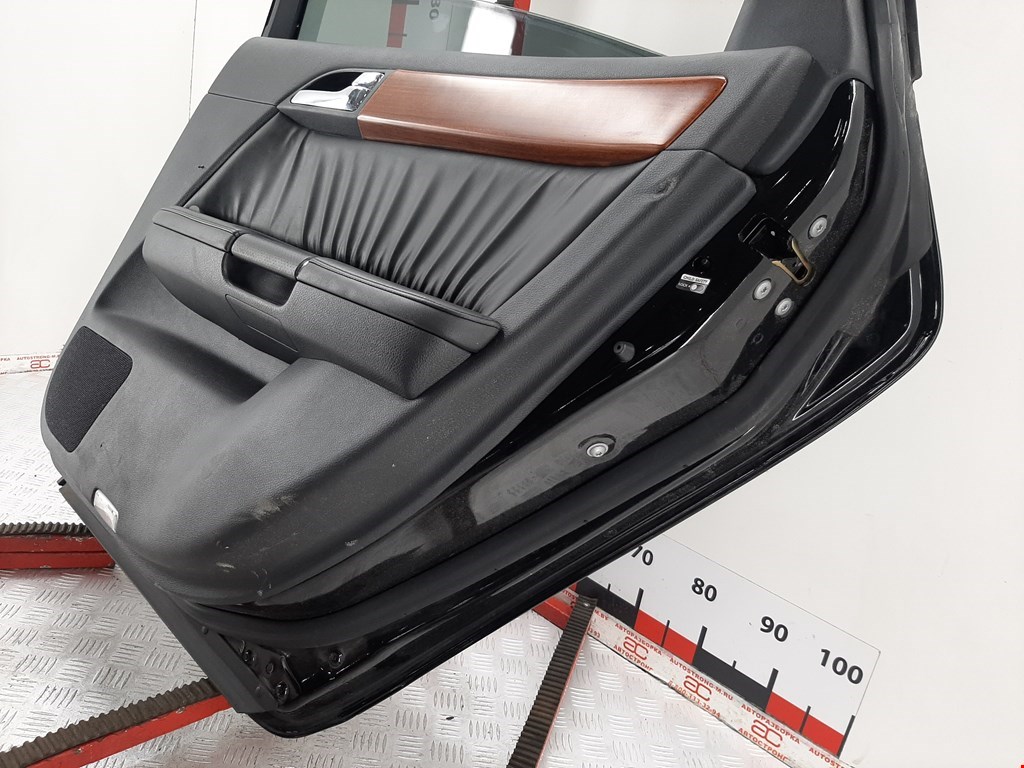 Дверь задняя правая INFINITI M 2005-2010