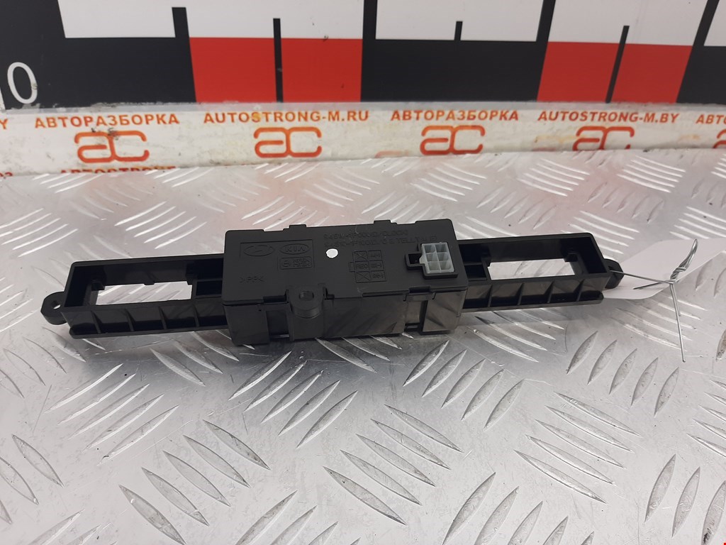 Часы KIA Sportage II 2004-2010