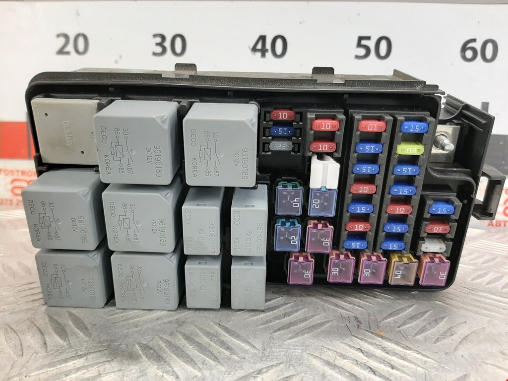 Датчик уровня в бачок омывателя DAEWOO Nubira 2003-2007