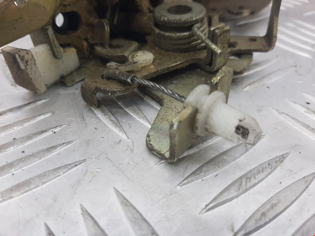 Замок двери передней левой MERCEDES-BENZ Vito W638 1996-2003