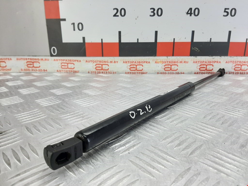 Амортизатор крышки (двери) багажника OPEL Zafira B 2005-2012