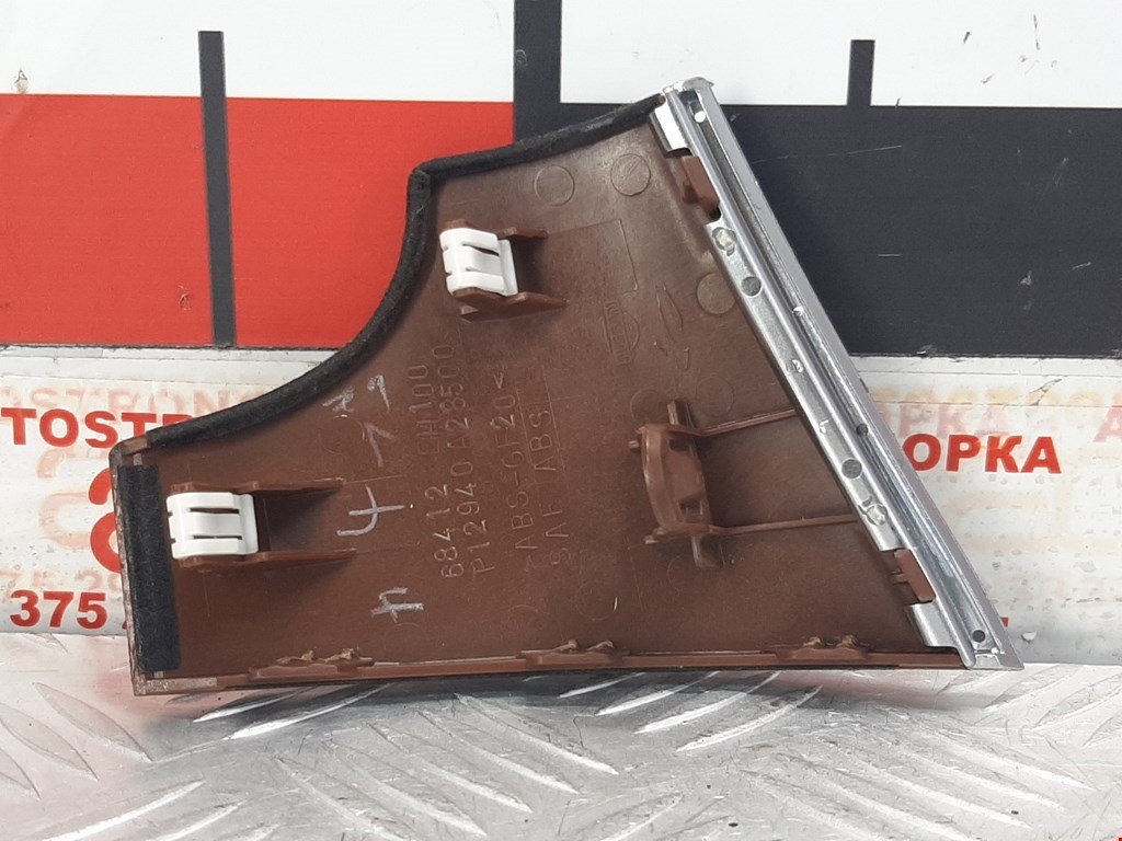 Накладка декоративная INFINITI M 2005-2010