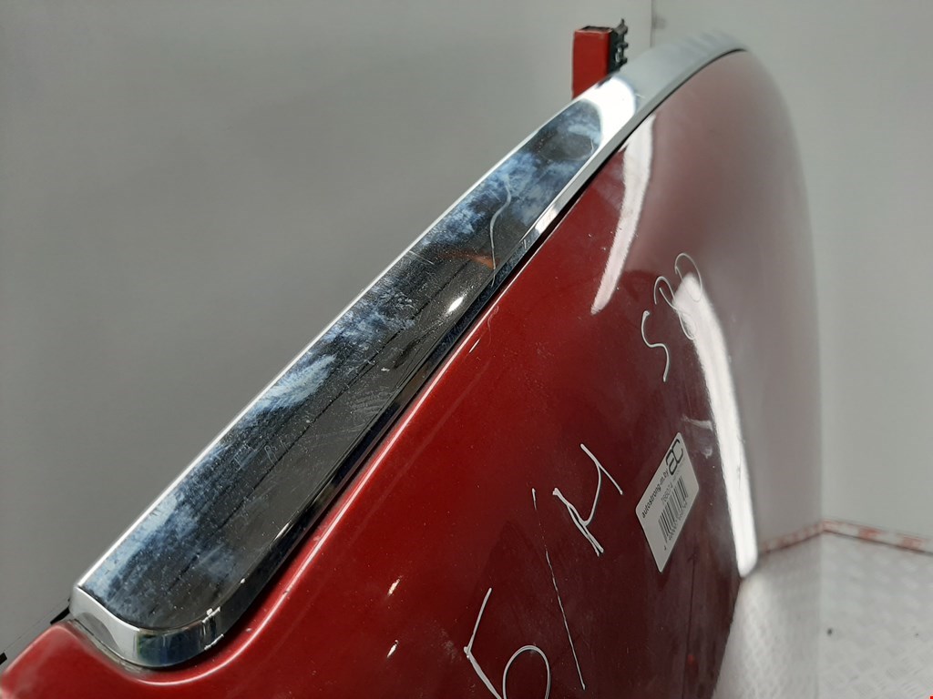 Капот FORD Explorer 2006-2010