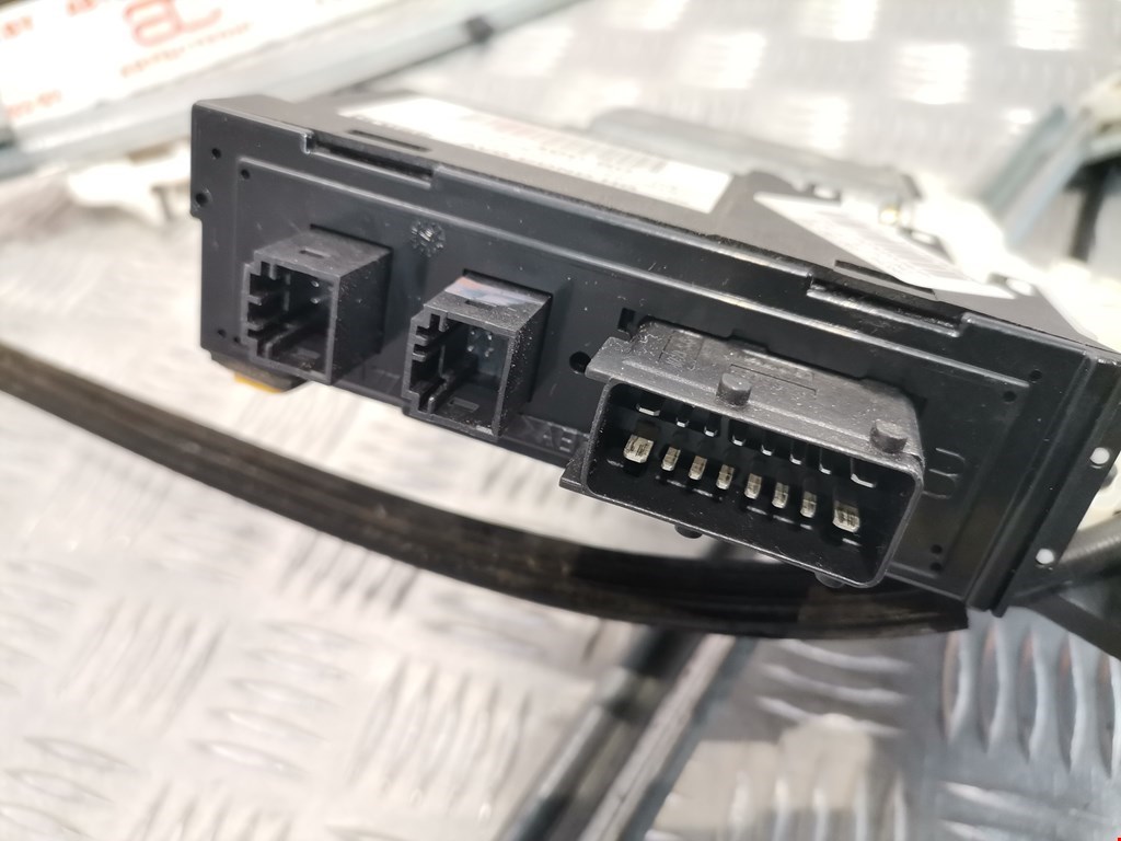 Стеклоподъемник передний левый FIAT Ulysse 2002-2010