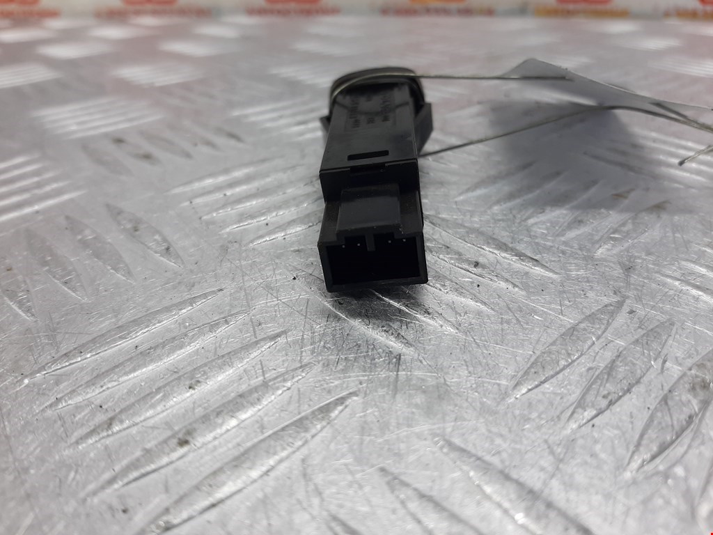 Кнопка аварийной сигнализации (аварийки) VOLVO XC90 2002-2014