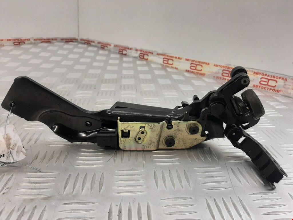 Ролик двери сдвижной (левый/правый средний верхний/нижний) CHRYSLER Voyager IV RG 2001-2007