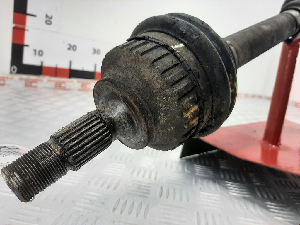 Полуось (привод, приводной вал) передняя правая CITROEN Xsara Picasso 1999-2012