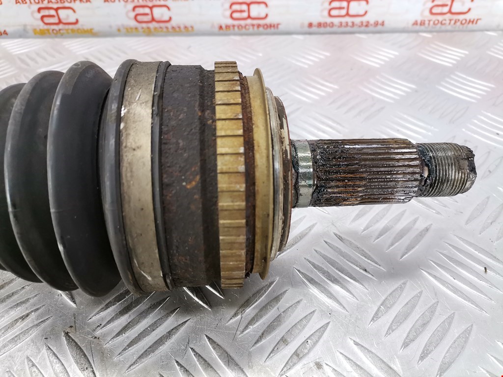 Полуось (привод, приводной вал) передняя правая HONDA Pilot 2002-2008