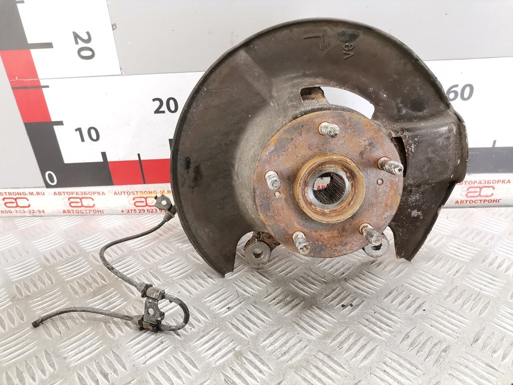 Ступица передняя левая HONDA Pilot 2002-2008