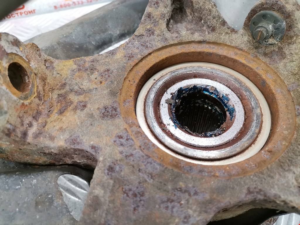 Ступица передняя левая HONDA Pilot 2002-2008