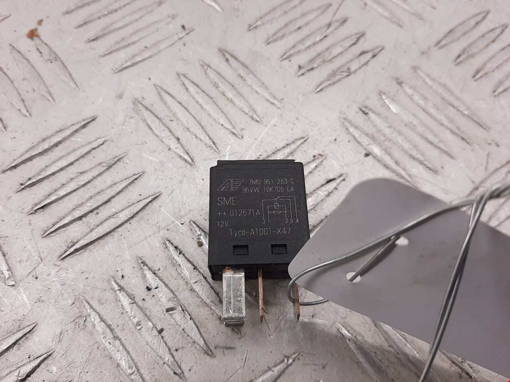 Реле FORD Galaxy 1995-2005