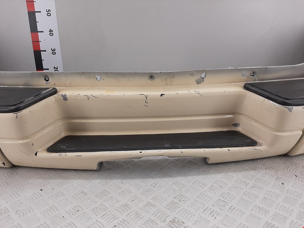 Бампер задний CHEVROLET TrailBlazer 2001-2008