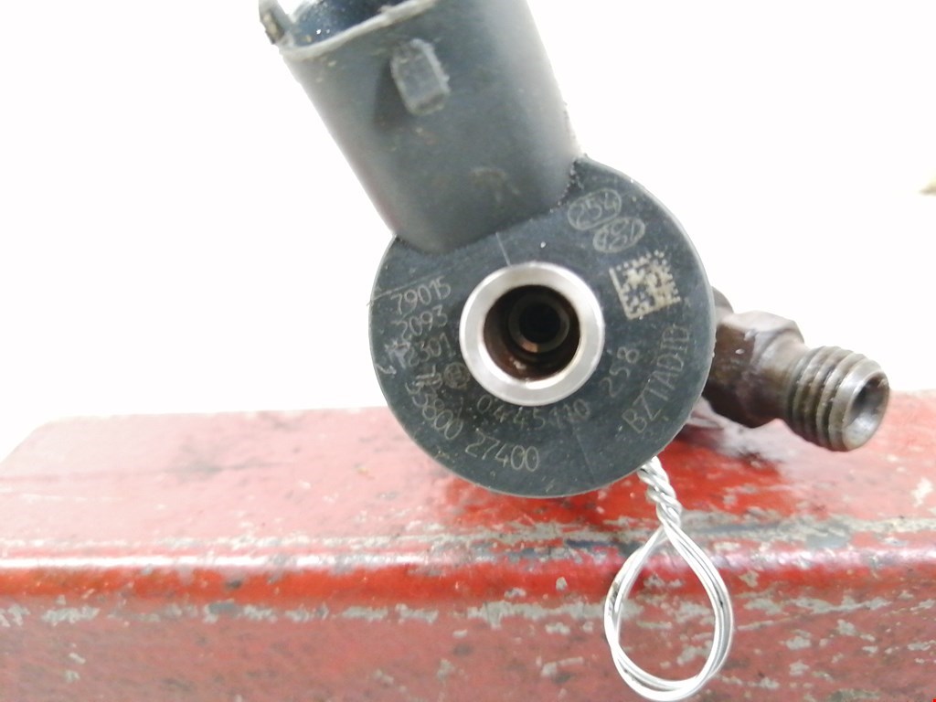 Форсунка дизельная электрическая KIA Sportage II 2004-2010