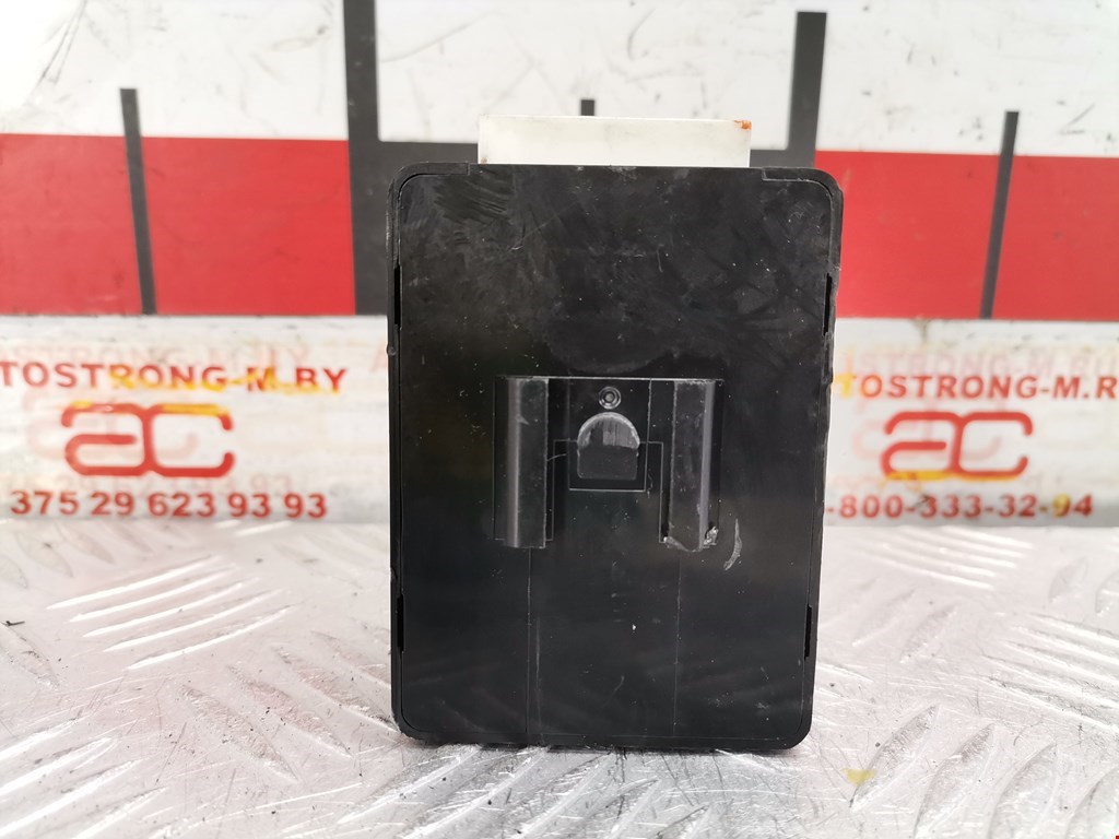 Блок управления центральным замком HYUNDAI Santa Fe CM 2005-2012