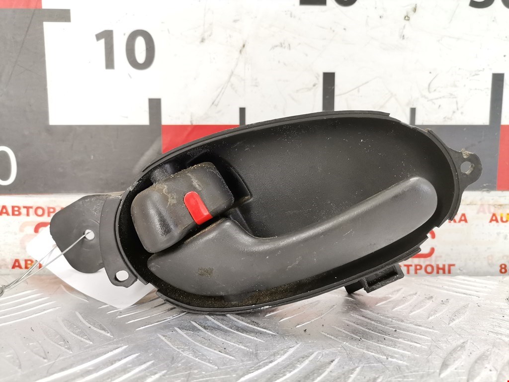 Ручка двери внутренняя передняя левая Chevrolet TrailBlazer 1 (2001-2009)