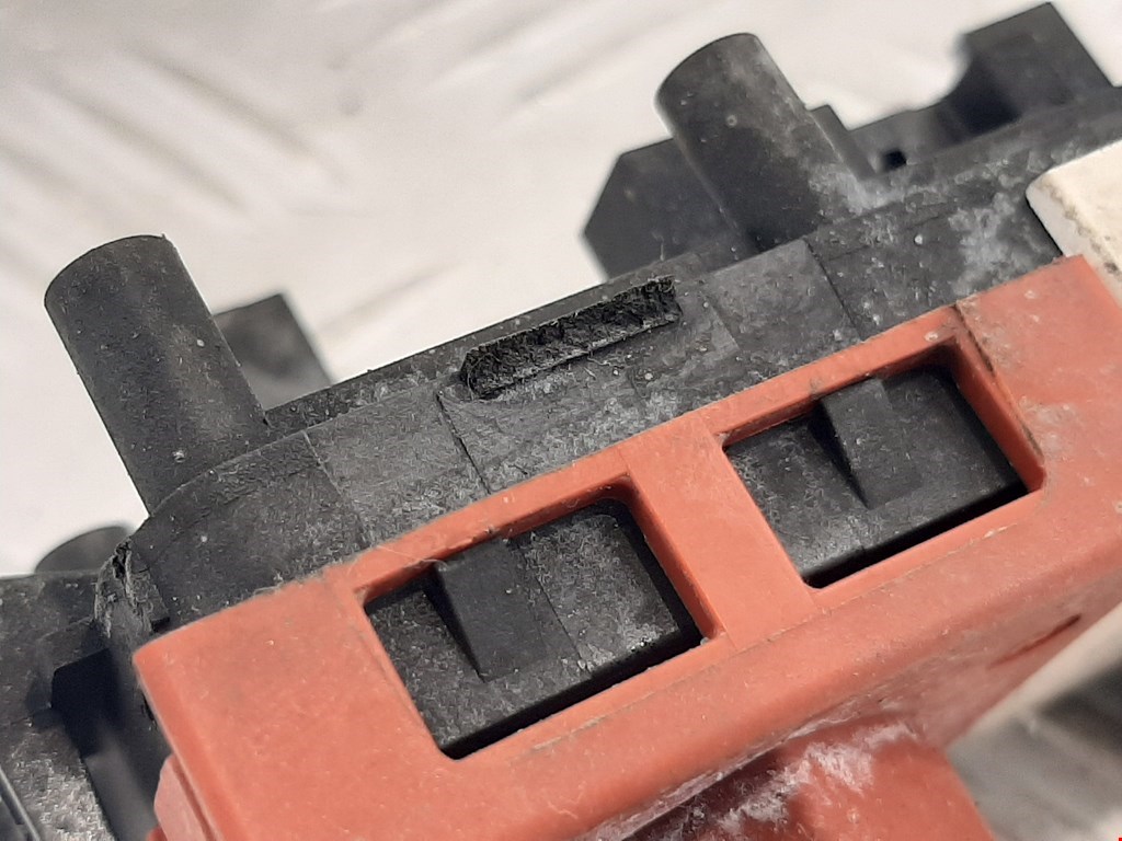 Кнопка аварийной сигнализации (аварийки) RENAULT Megane II 2002-2009