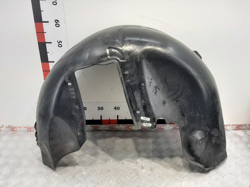 Локер (подкрылок) задний левый CHRYSLER Pacifica 2003-2008