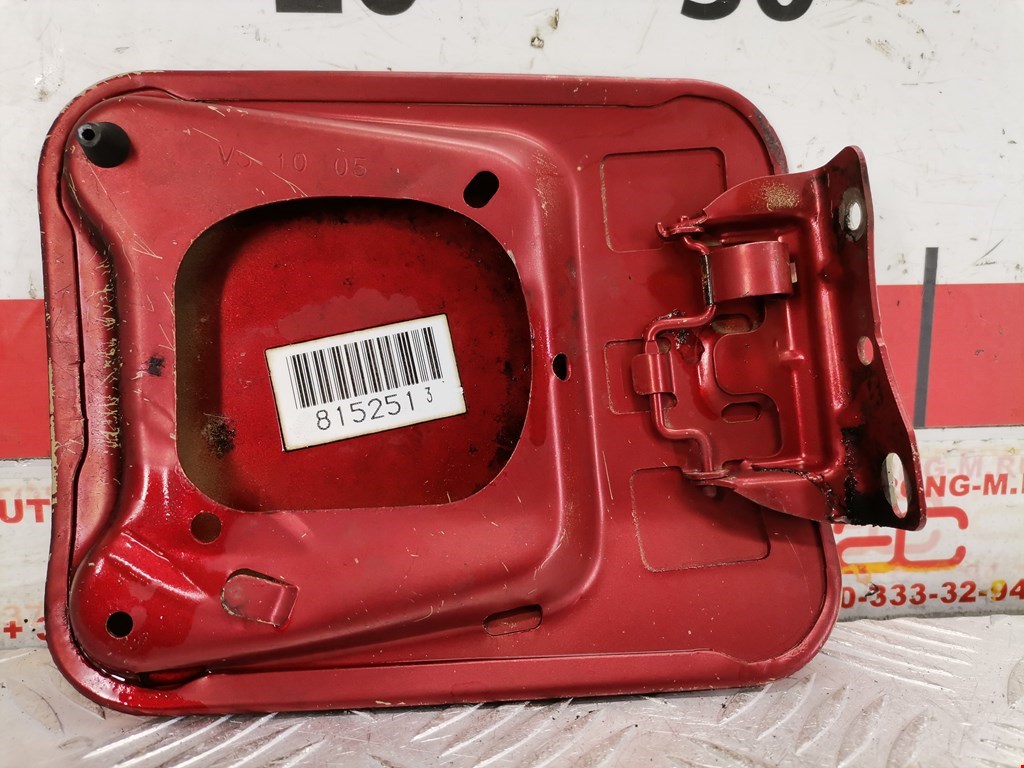 Лючок бензобака DODGE Magnum 2003-2008